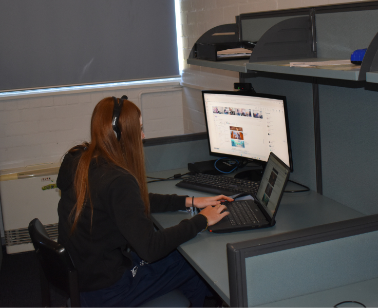 Every student has their own desk, computer and laptop in the Aurora Study